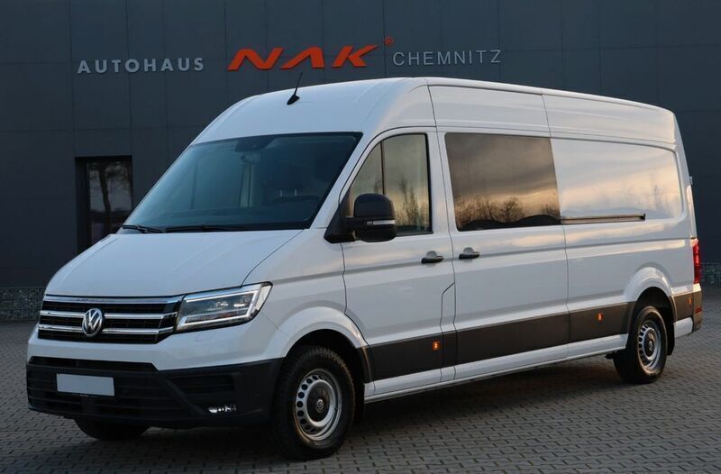 Weiß Gebraucht 2018 VW Crafter Van | 43.990 € - Bild 1/4