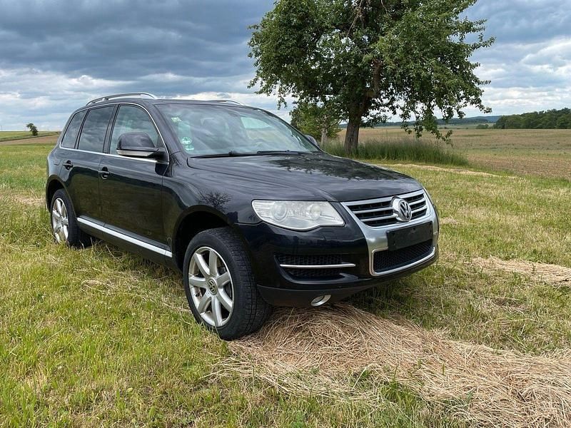Schwarz Gebraucht 2007 VW Touareg SUV | 5.900 € (Superpreis) - Bild 1/4