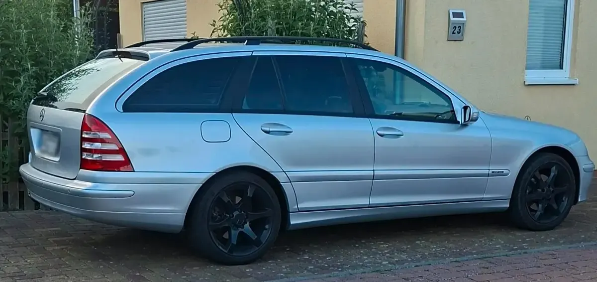 Gebraucht Mercedes C200 163 PS (119 kW) 2006 Silber Kombi