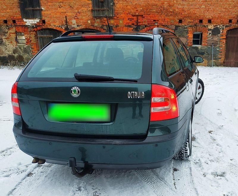 Gebraucht Skoda Octavia 140 PS (102 kW) 2007 Grün Kombi