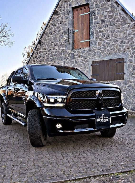 Schwarz Gebraucht 2023 Dodge Ram Abholung | 47.240 € (Superpreis) - Bild 1/4