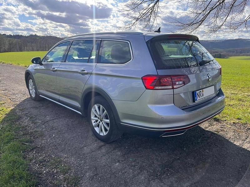 Gebraucht VW Passat Alltrack 190 PS (139 kW) 2020 Silber Kombi