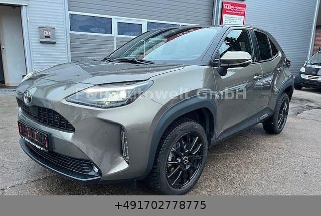 Gebraucht Toyota Yaris Cross Team 92 PS (67 kW) 2022 Grün SUV