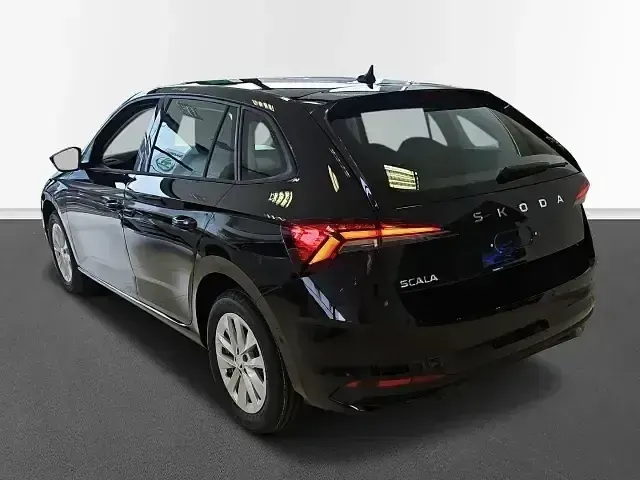 Gebraucht Skoda Scala Selection 116 PS (85 kW) 2024 Schwarz Kleinwagen