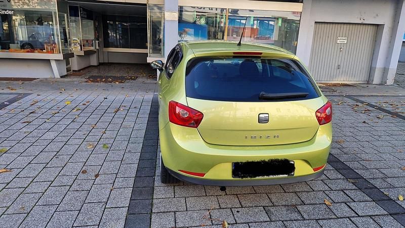 Gebraucht Seat Ibiza 105 PS (77 kW) 2009 Gelb Kleinwagen