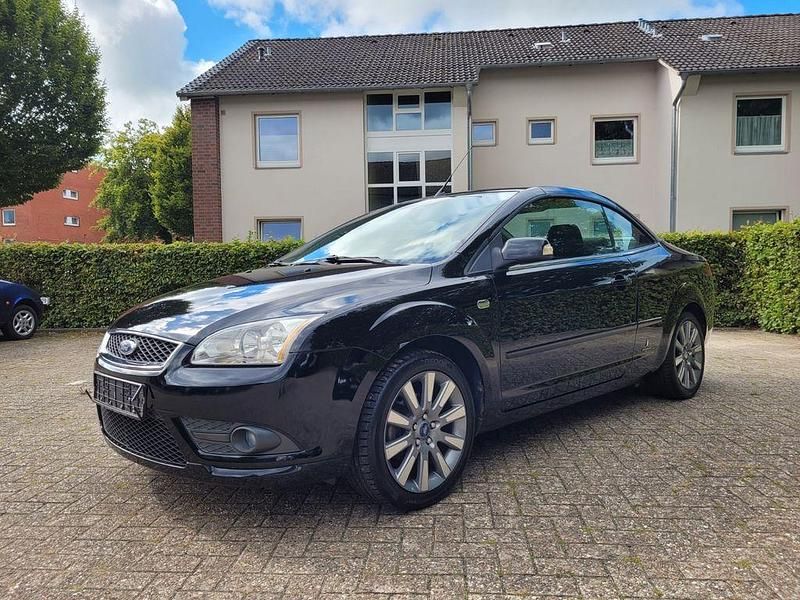 Schwarz Gebraucht 2007 Ford Focus Cabriolet Trend Cabrio | 3.750 € (Fairer Preis) - Bild 1/4