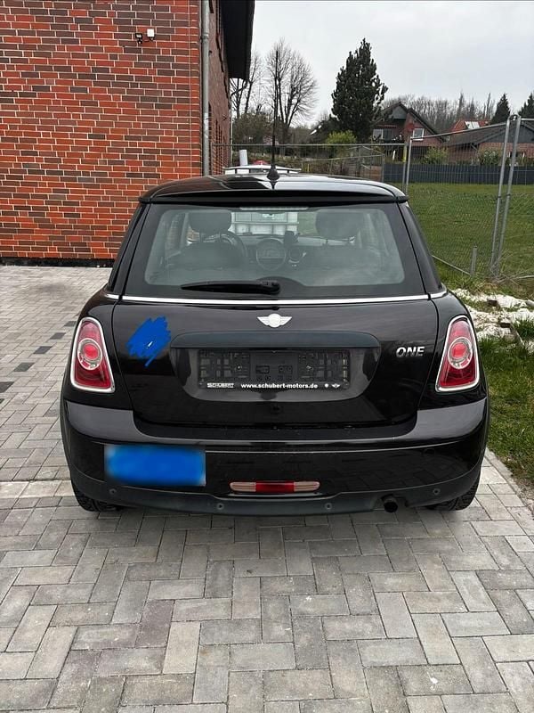 Second-hand Mini ONE 72 CP (52 kW) 2013 Negru Hatchback
