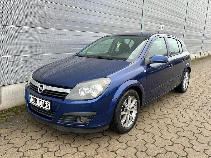 Gebraucht Opel Astra Edition 105 PS (77 kW) 2006 Blau Limousine