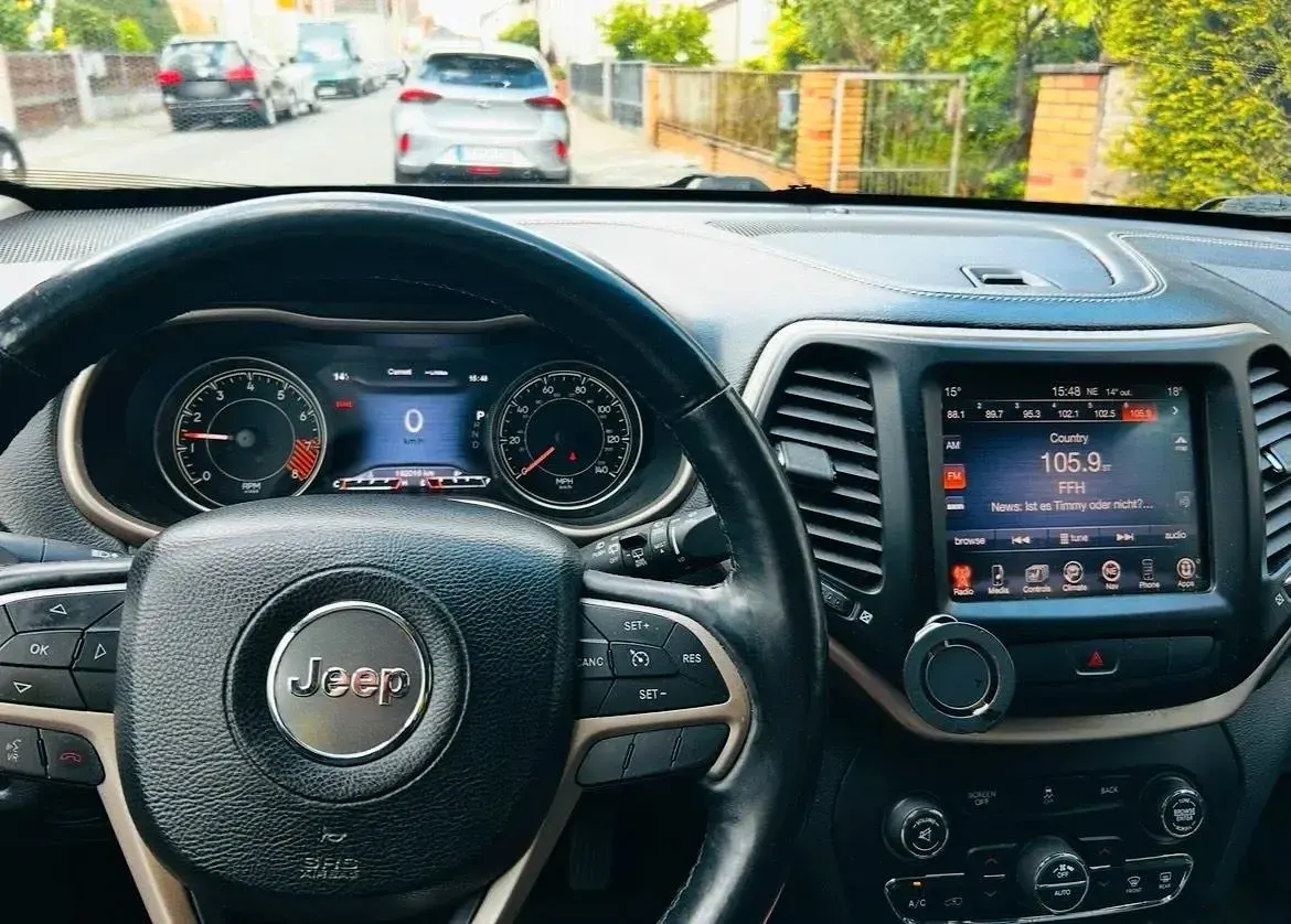 Gebraucht Jeep Cherokee 244 PS (179 kW) 2014 Schwarz SUV