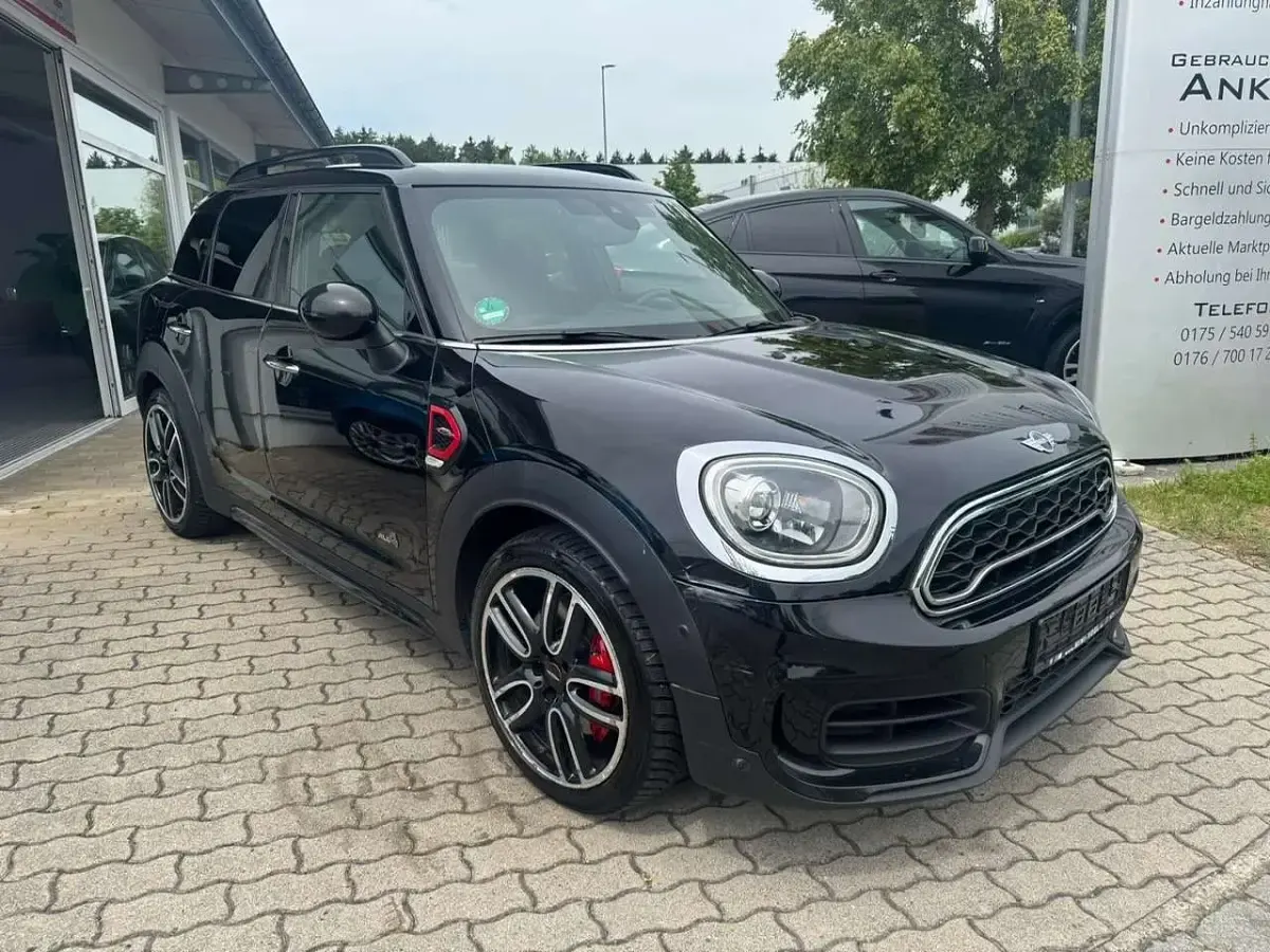 Gebraucht Mini John Cooper Works Countryman 231 PS (169 kW) 2018 Midnight black metallic SUV