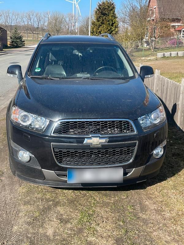 Gebraucht Chevrolet Captiva 163 PS (119 kW) 2012 Schwarz SUV