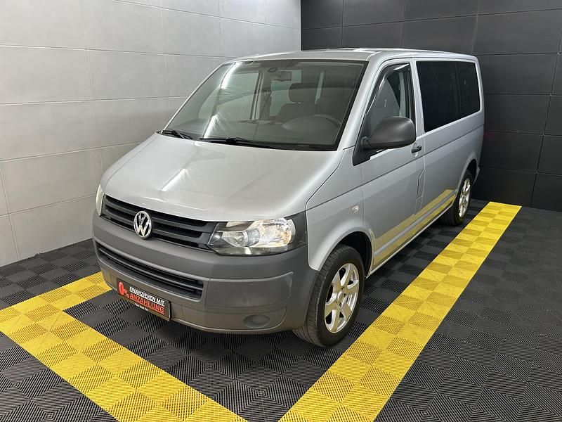 Second-hand VW T5 102 CP (75 kW) 2012 Argintiu Van