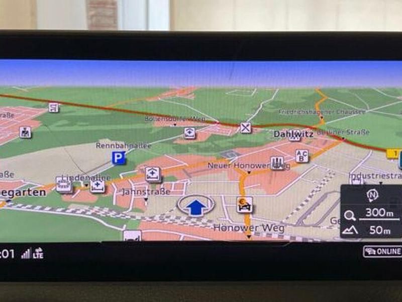 Gebraucht Audi Q2 Advanced 150 PS (110 kW) 2023 Schwarz SUV