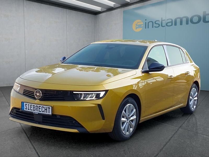 Gelb Neu 2025 Opel Astra Limousine | 24.949 € (Etwas zu teuer) - Bild 1/4