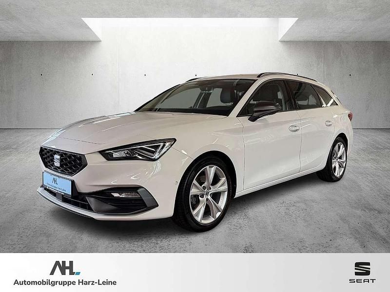 Weiß Gebraucht 2021 Seat Leon FR Kombi | 19.785 € (Guter Preis) - Bild 1/4
