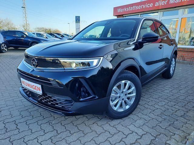 Diamant schwarz/karbon schwarz (metallic) Gebraucht 2021 Opel Mokka Edition SUV | 21.995 € (Teuer) - Bild 1/4