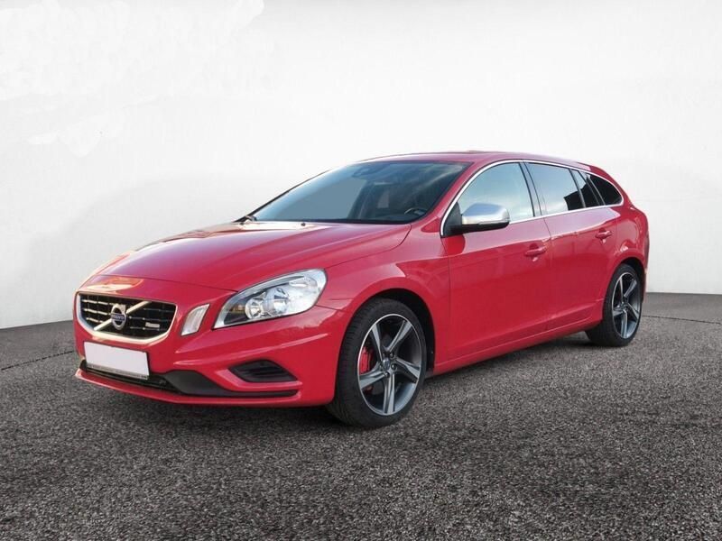 Rot Gebraucht 2011 Volvo V60 R-Design Kombi | 11.390 € (Etwas zu teuer) - Bild 1/4