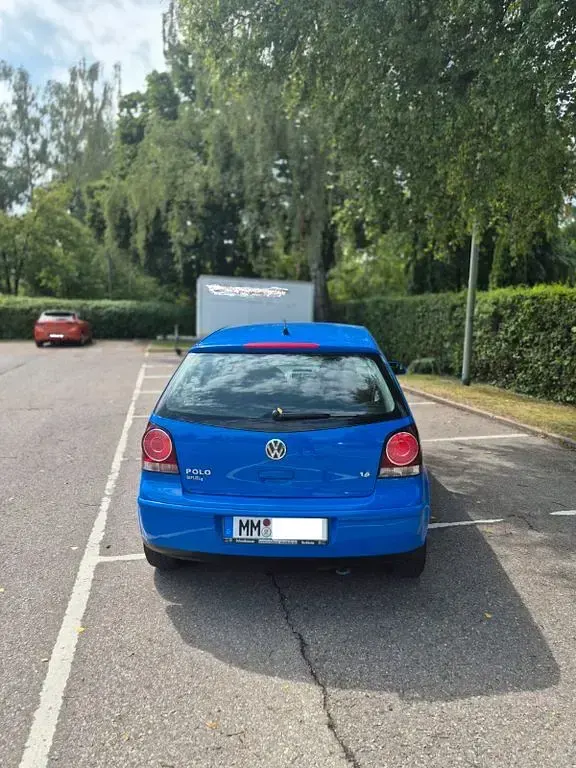 Gebraucht VW Polo 80 PS (58 kW) 2009 Blau Kleinwagen
