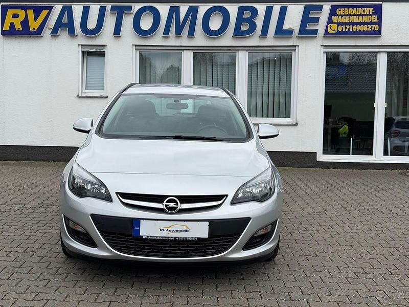 Gebraucht Opel Astra Selection 120 PS (88 kW) 2015 Silber Kombi