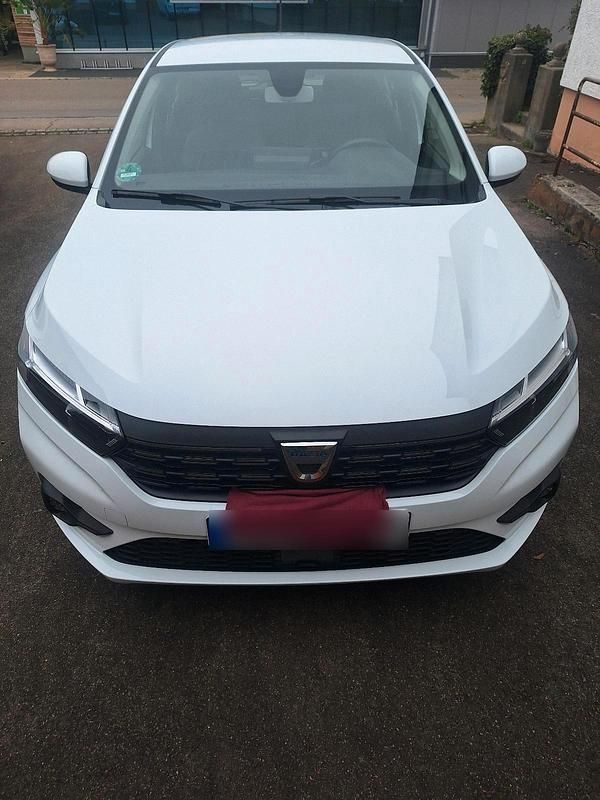 Gebraucht Dacia Sandero 67 PS (49 kW) 2021 Weiß Kleinwagen