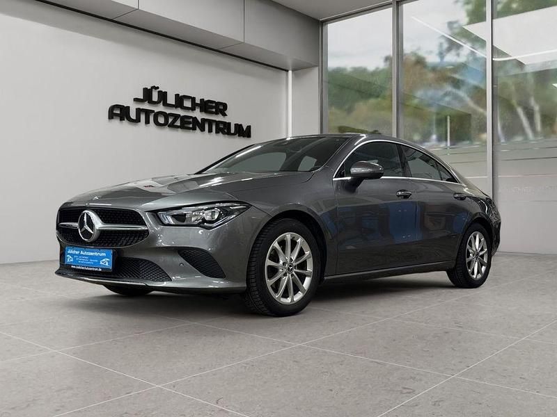 Gebraucht Mercedes CLA180 136 PS (100 kW) 2020 Grau Limousine