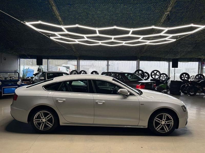 Gebraucht Audi A5 Sportback S-Line 150 PS (110 kW) 2014 Weiß Kleinwagen