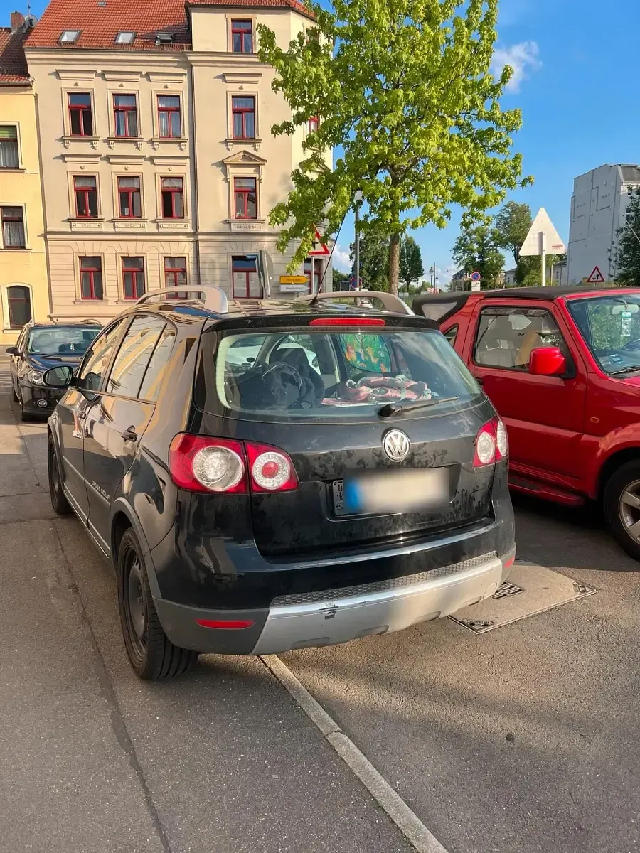 Gebraucht VW Golf VI 105 PS (77 kW) 2008 Schwarz Kleinwagen