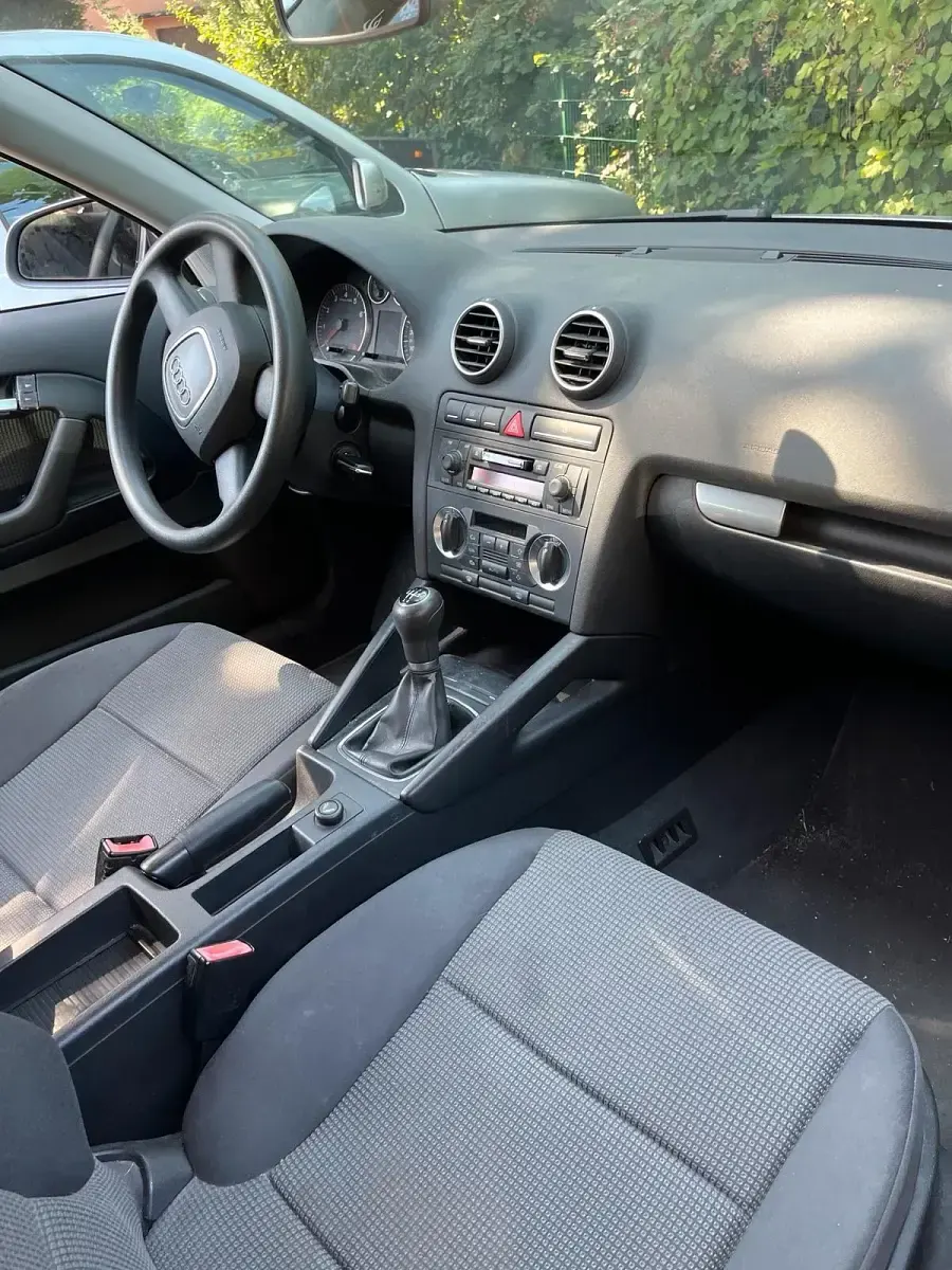 Gebraucht Audi A3 Design 102 PS (75 kW) 2006 Silber Kleinwagen