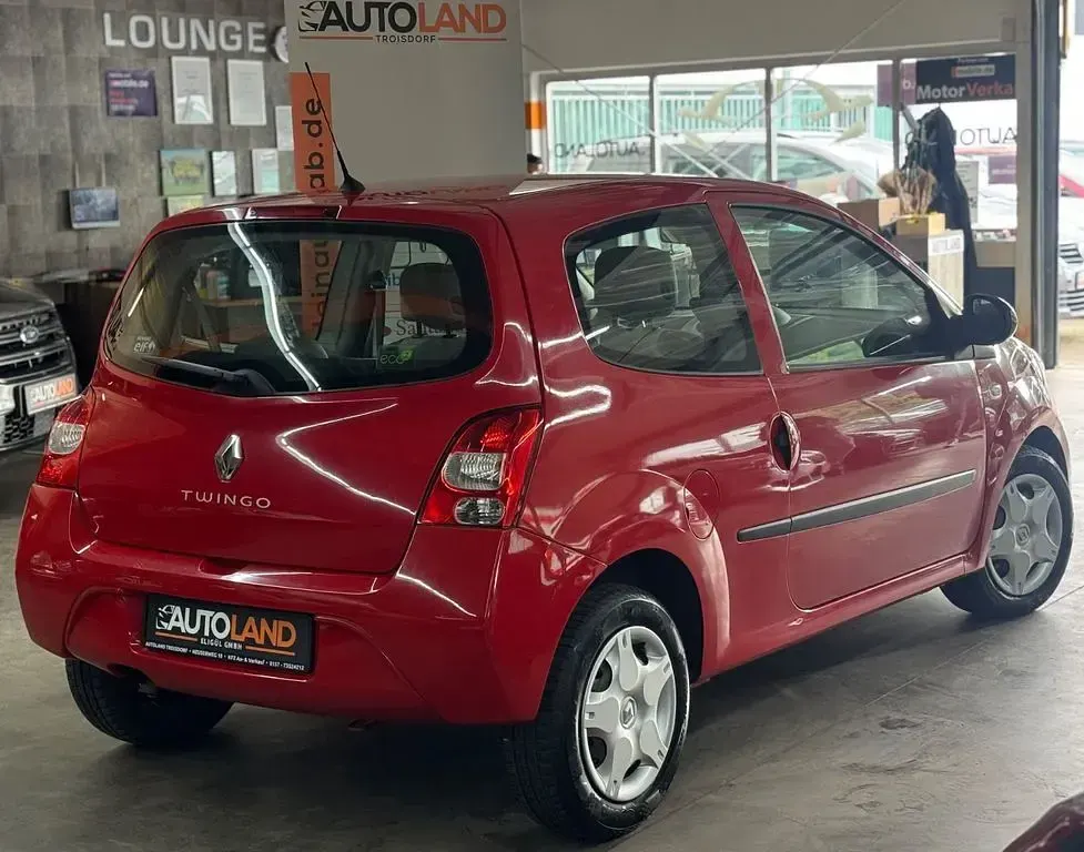 Gebraucht Renault Twingo 76 PS (55 kW) 2009 Rot Kleinwagen