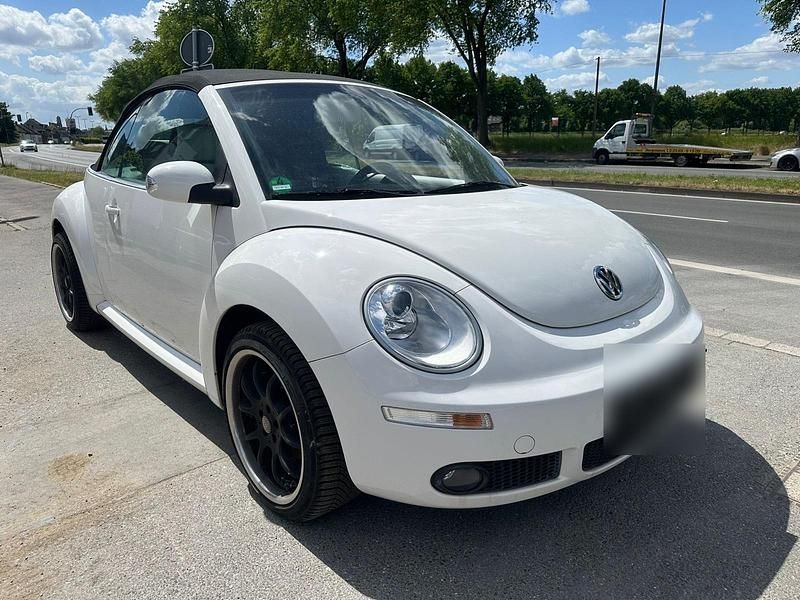 Gebraucht VW Beetle Cabriolet 105 PS (77 kW) 2008 Weiß Cabrio