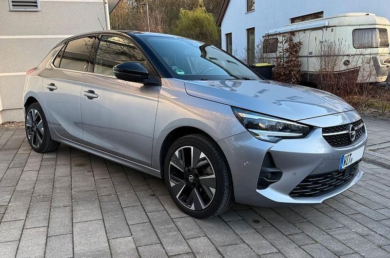 Gebraucht Opel Corsa-e Ultimate 100 kW (136 PS) 2022 Silber Kleinwagen