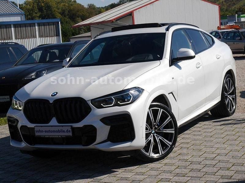 Weiß Gebraucht 2022 BMW X6 M Sport SUV | 73.780 € (Etwas zu teuer) - Bild 1/4
