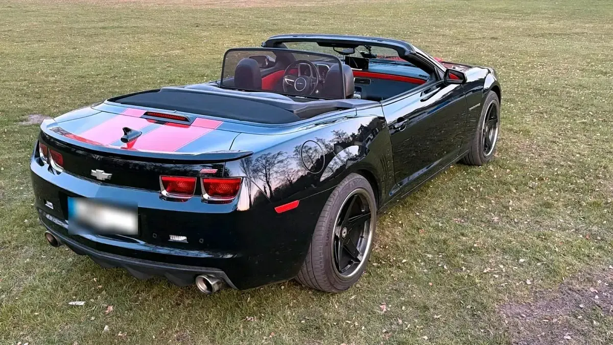 Gebraucht Chevrolet Camaro SS 405 PS (297 kW) 2011 Schwarz Cabrio