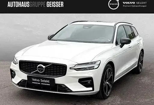 Gebraucht Volvo V60 Plus 197 PS (144 kW) 2025 Weiß Kombi