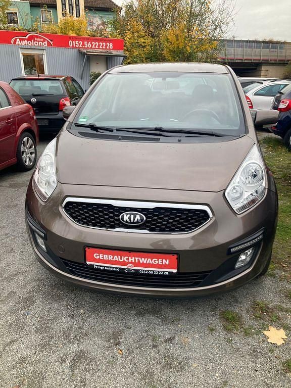 Braun Gebraucht 2014 Kia Venga DREAM-TEAM Edition Kleinwagen | 6.900 € (Fairer Preis) - Bild 1/4