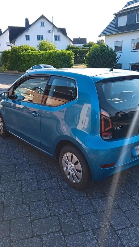 Gebraucht VW Golf VII 60 PS (44 kW) 2019 Blau Kleinwagen