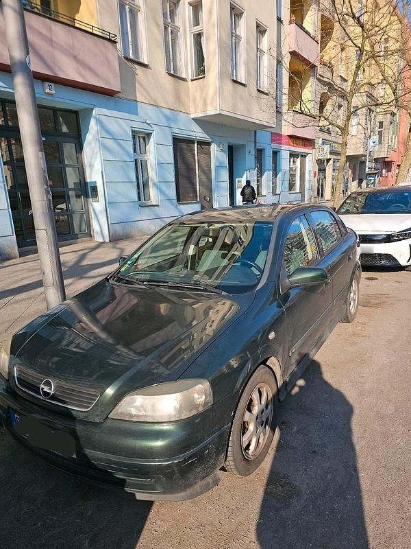 Gebraucht Opel Astra 84 PS (61 kW) 2002 Grün Kleinwagen