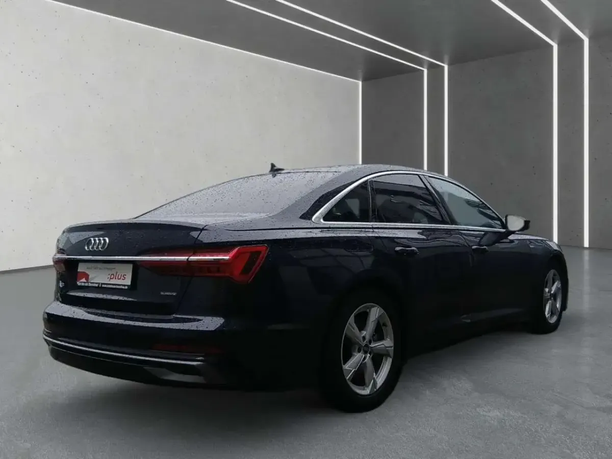 Gebraucht Audi A6 S-Line 286 PS (210 kW) 2025 Blau Limousine