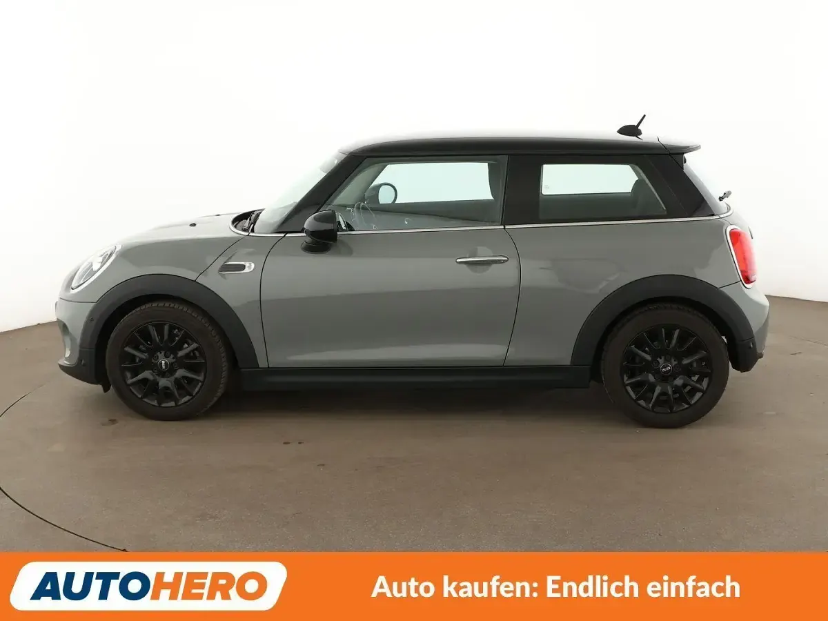 Używany Mini Cooper 136 KM (100 kW) 2018 Szary Hatchback