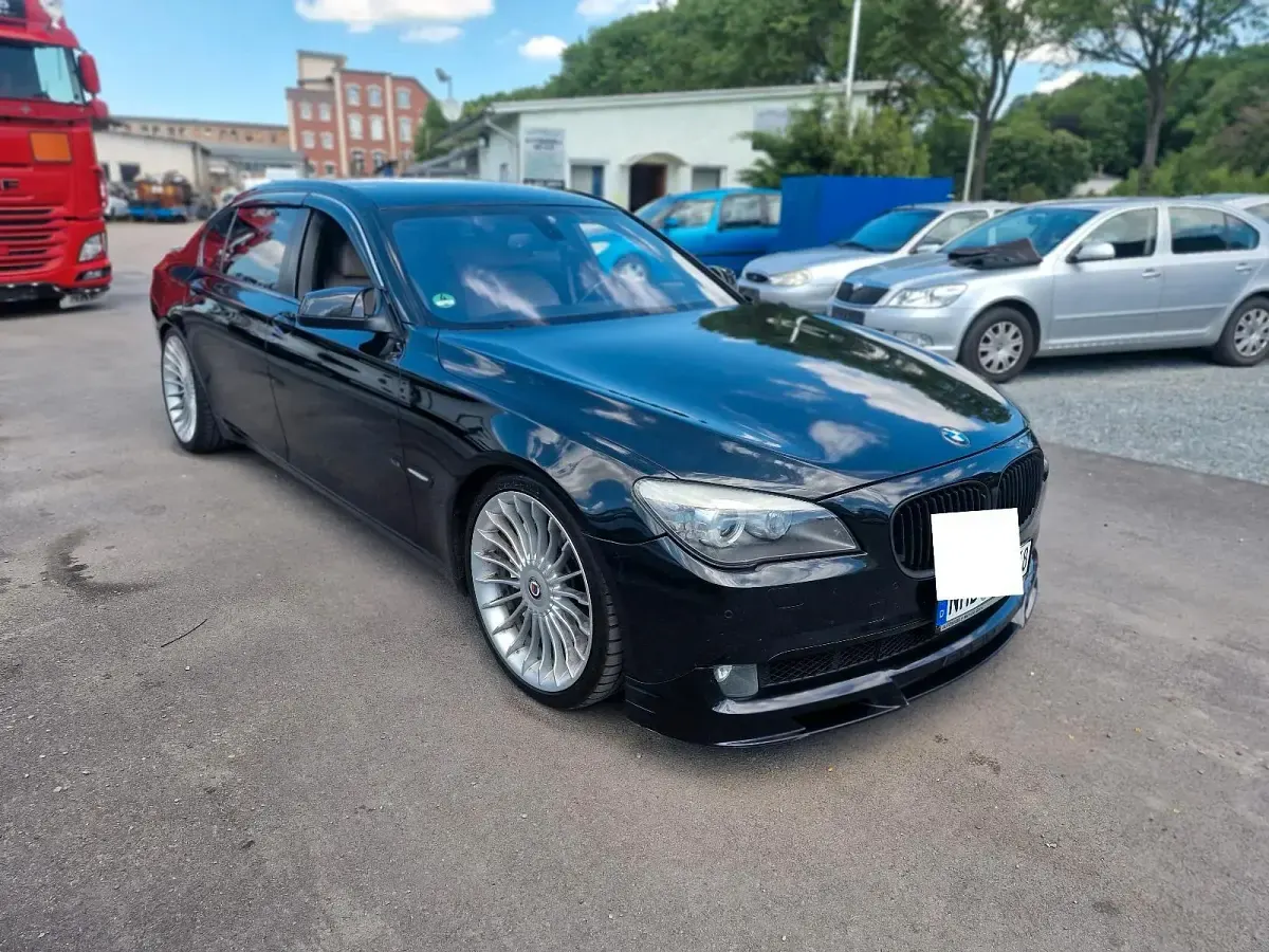 Gebraucht BMW 750L 408 PS (300 kW) 2009 Schwarz Limousine