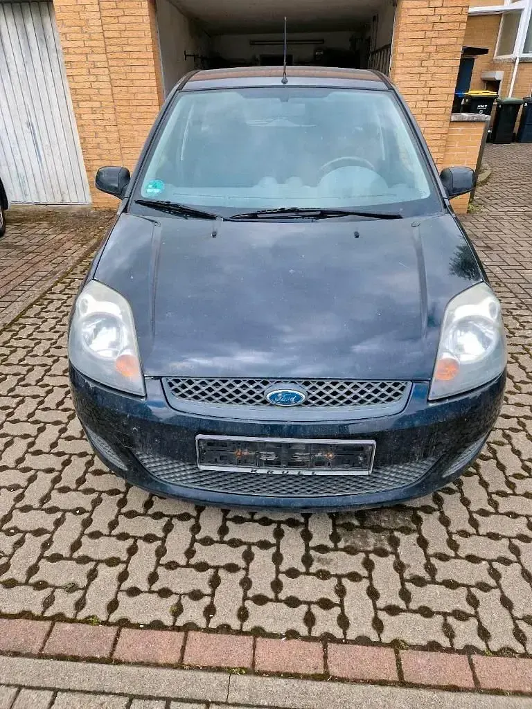 Usata Ford Fiesta 60 CV (44 kW) 2008 Nero Utilitaria