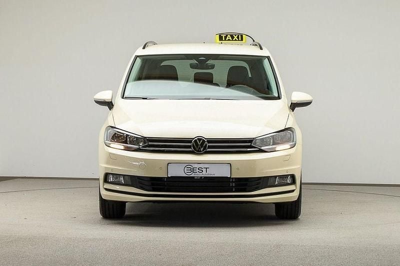 Neu VW Touran 150 PS (110 kW) 2026 Weiß Van / Kleinbus