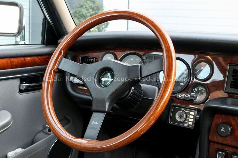 Gebraucht Jaguar XJ12 295 PS (216 kW) 1986 Grau Limousine