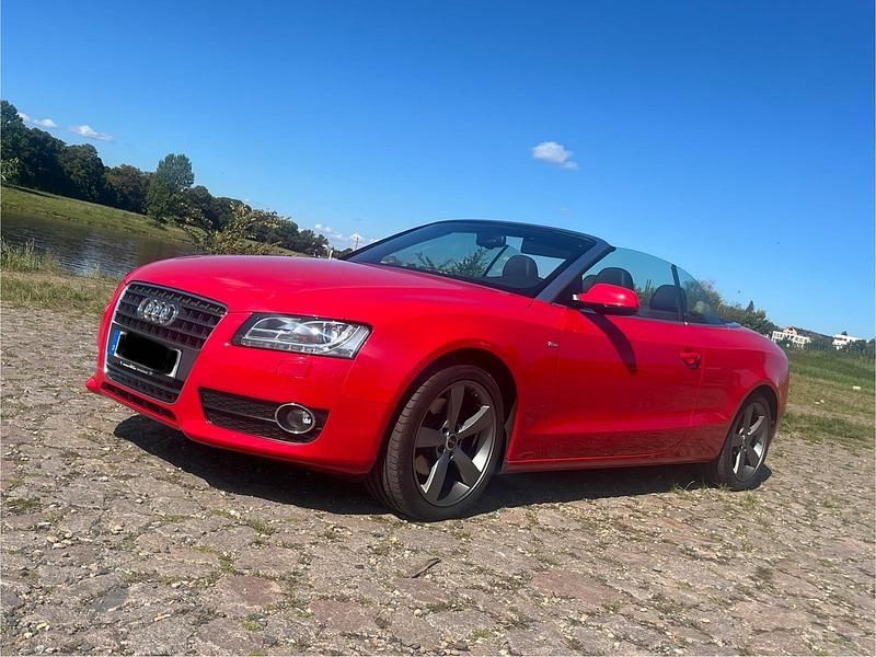 Gebraucht Audi A5 Cabriolet S-Line 160 PS (117 kW) 2011 Rot Cabrio