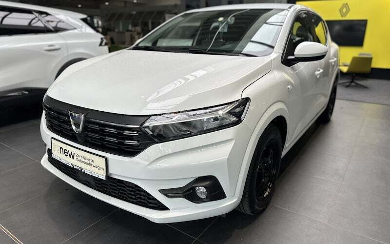 Weiß Gebraucht 2022 Dacia Sandero Comfort Kleinwagen | 11.690 € (Superpreis) - Bild 1/2