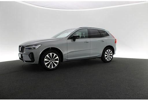 Gebraucht Volvo XC60 Plus 197 PS (144 kW) 2023 Grau SUV