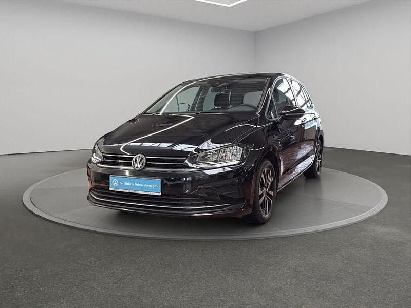 Gebraucht VW Golf VII 150 PS (110 kW) 2021 Schwarz Kleinwagen