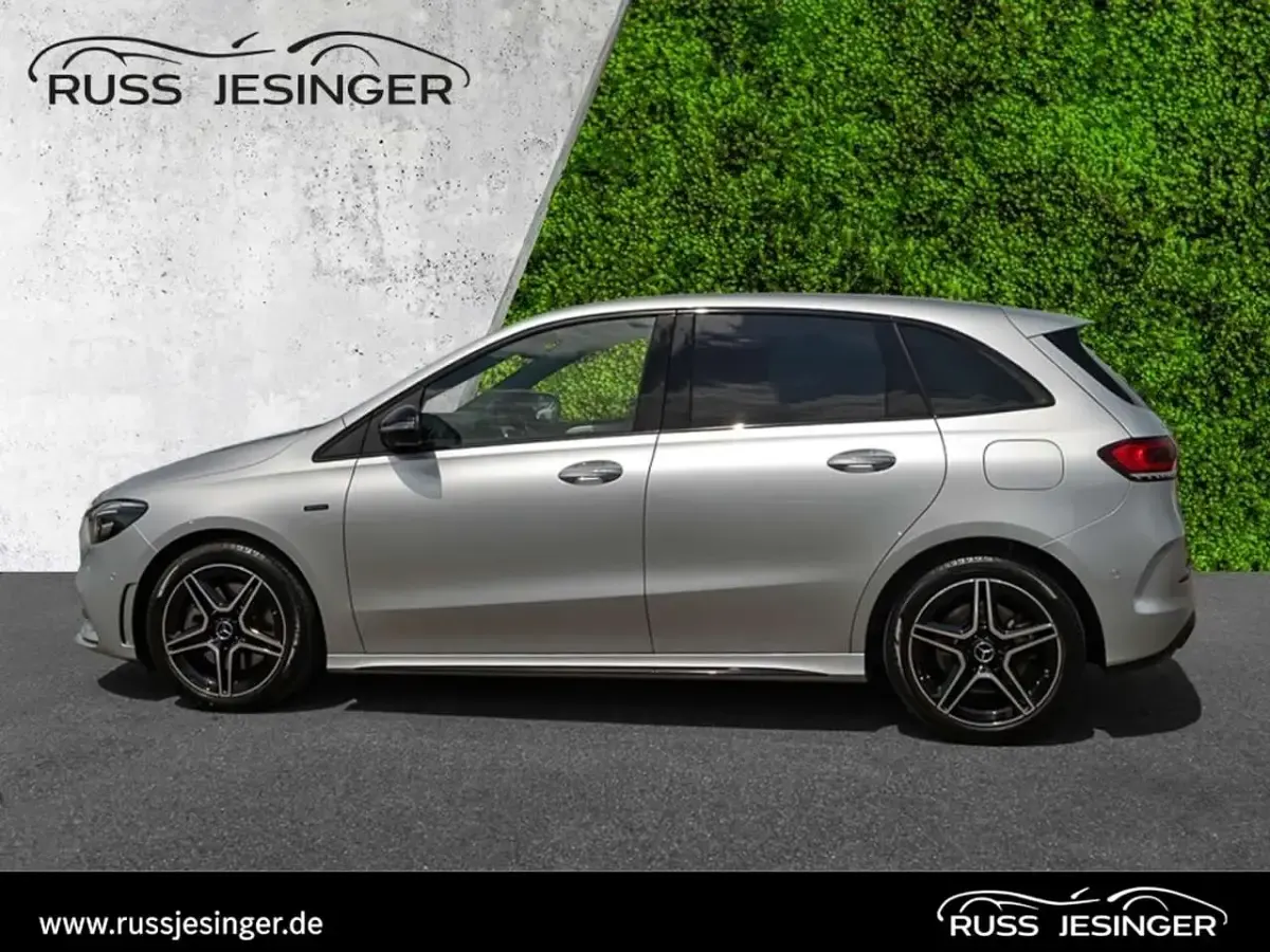 Gebraucht Mercedes B250e AMG line 218 PS (160 kW) 2021 Silber Kleinwagen