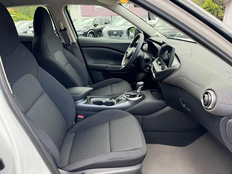 Gebraucht Nissan Juke Acenta 114 PS (83 kW) 2024 Weiss SUV