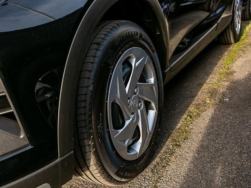 Neu Hyundai Bayon Select 101 PS (74 kW) 2025 Schwarz SUV